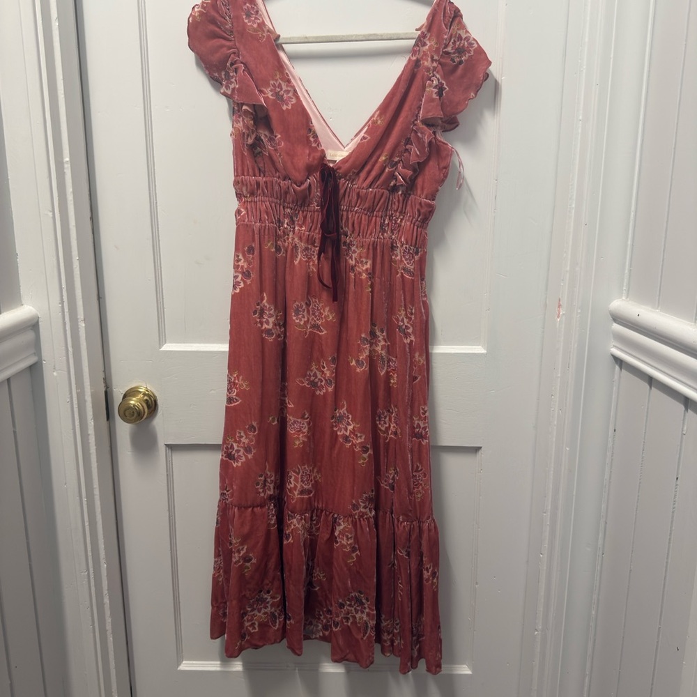 Floral Velvet Dress Lait Collection